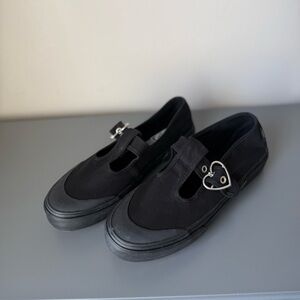 New Vans Style 93 Mary Jane sneakers